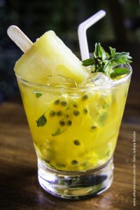 Caipirinha, uma das marcas da gastronomia nacional